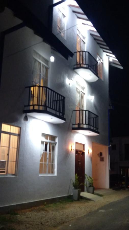 Regal Rose Luxury Holiday Apartments Nuwara Eliya Buitenkant foto