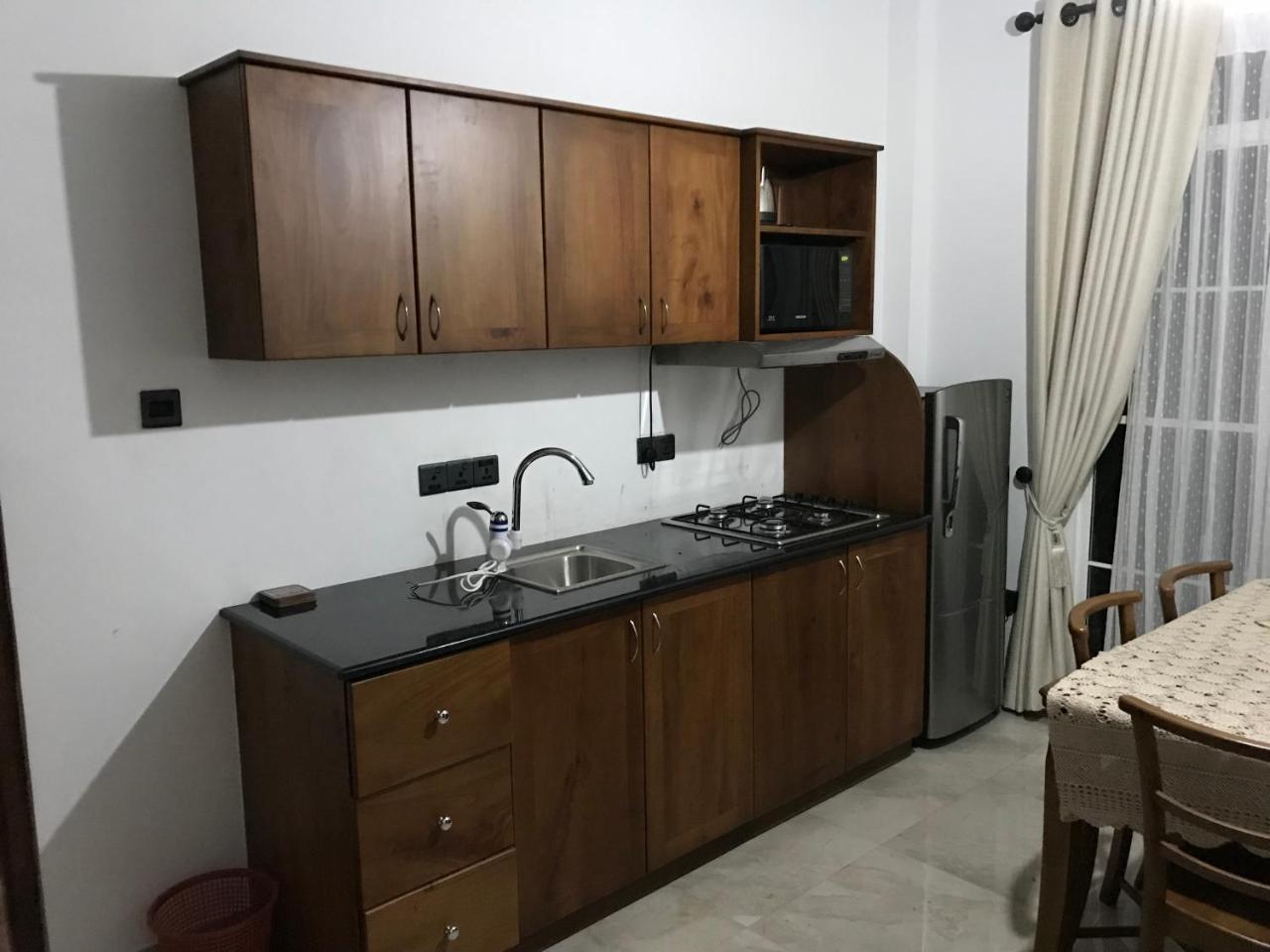 Regal Rose Luxury Holiday Apartments Nuwara Eliya Buitenkant foto