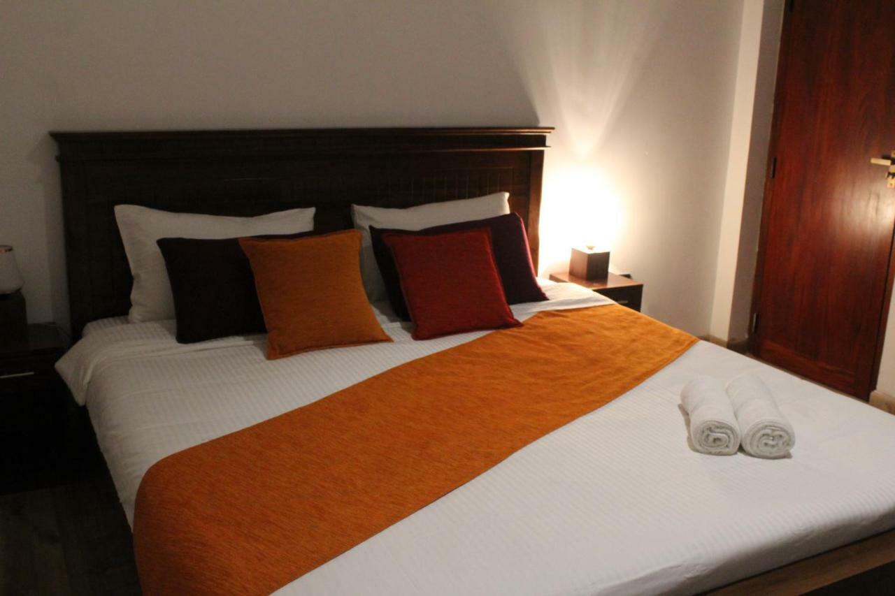 Regal Rose Luxury Holiday Apartments Nuwara Eliya Buitenkant foto